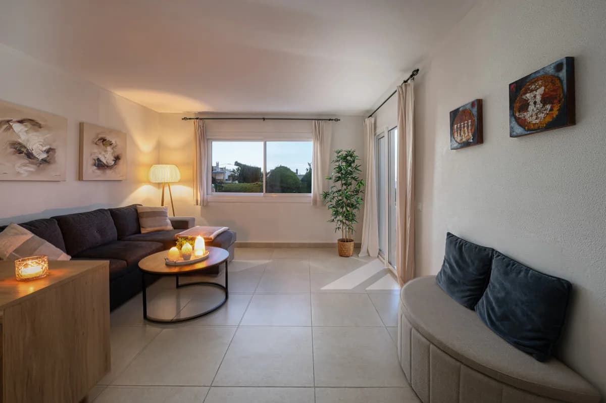 2 Bedroom Townhouse for Sale in Miraflores, Málaga - Image 6