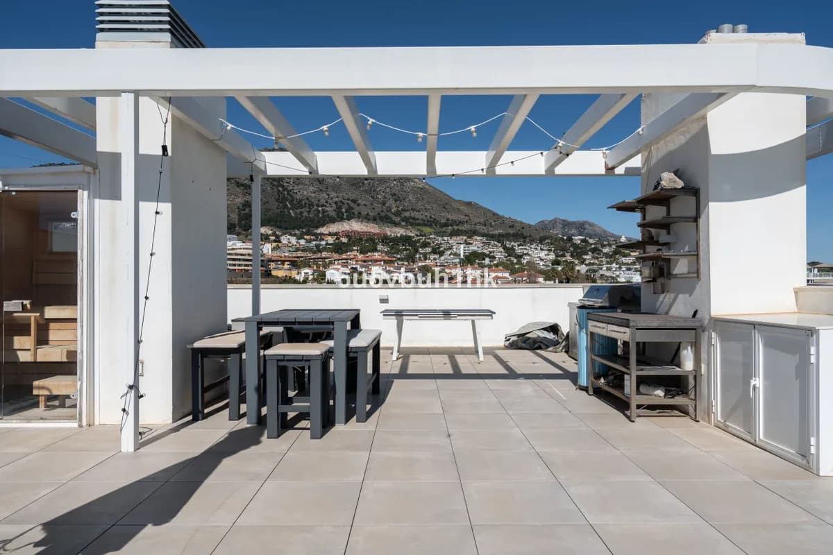 3 Bedroom Penthouse Duplex for Sale in Fuengirola, Málaga - Image 5