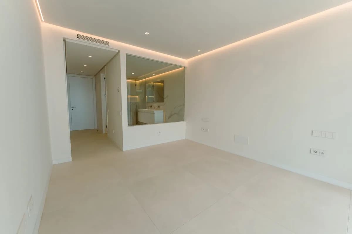 3 Bedroom Ground Floor Apartment for Sale in Ojén, Málaga - Image 6
