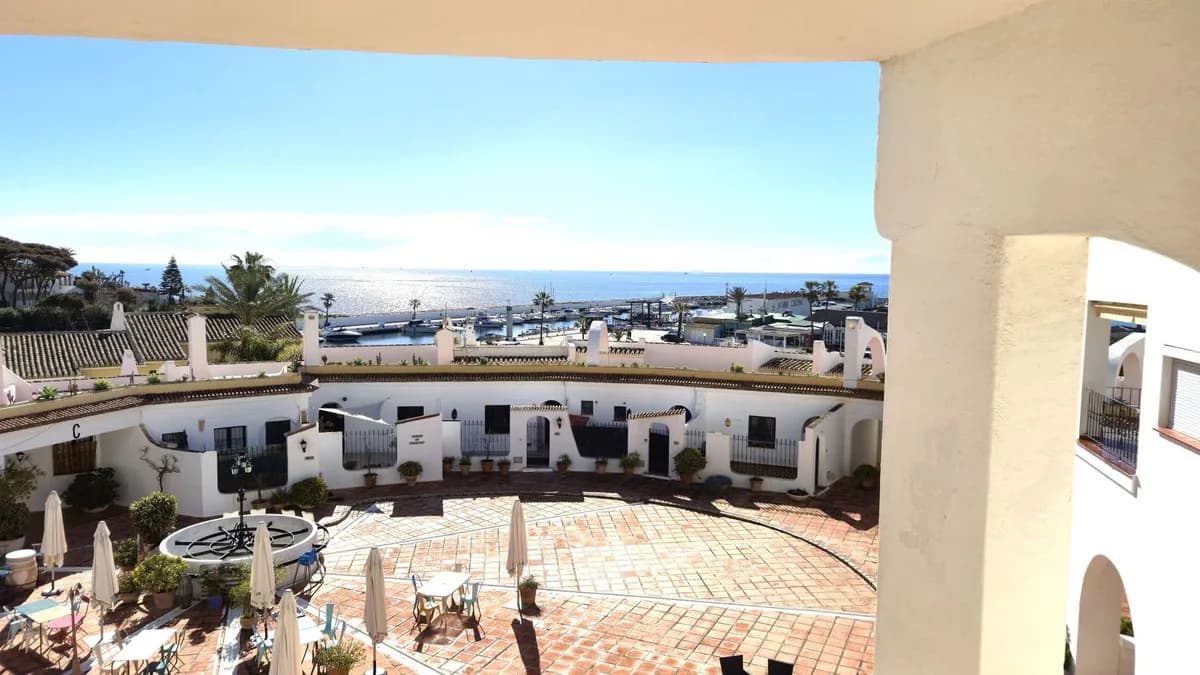 3 Bedroom Townhouse for Sale in Ronda, Málaga - Image 3