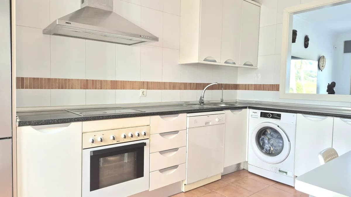3 Bedroom Townhouse for Sale in Alhaurin Golf, Málaga - Image 5