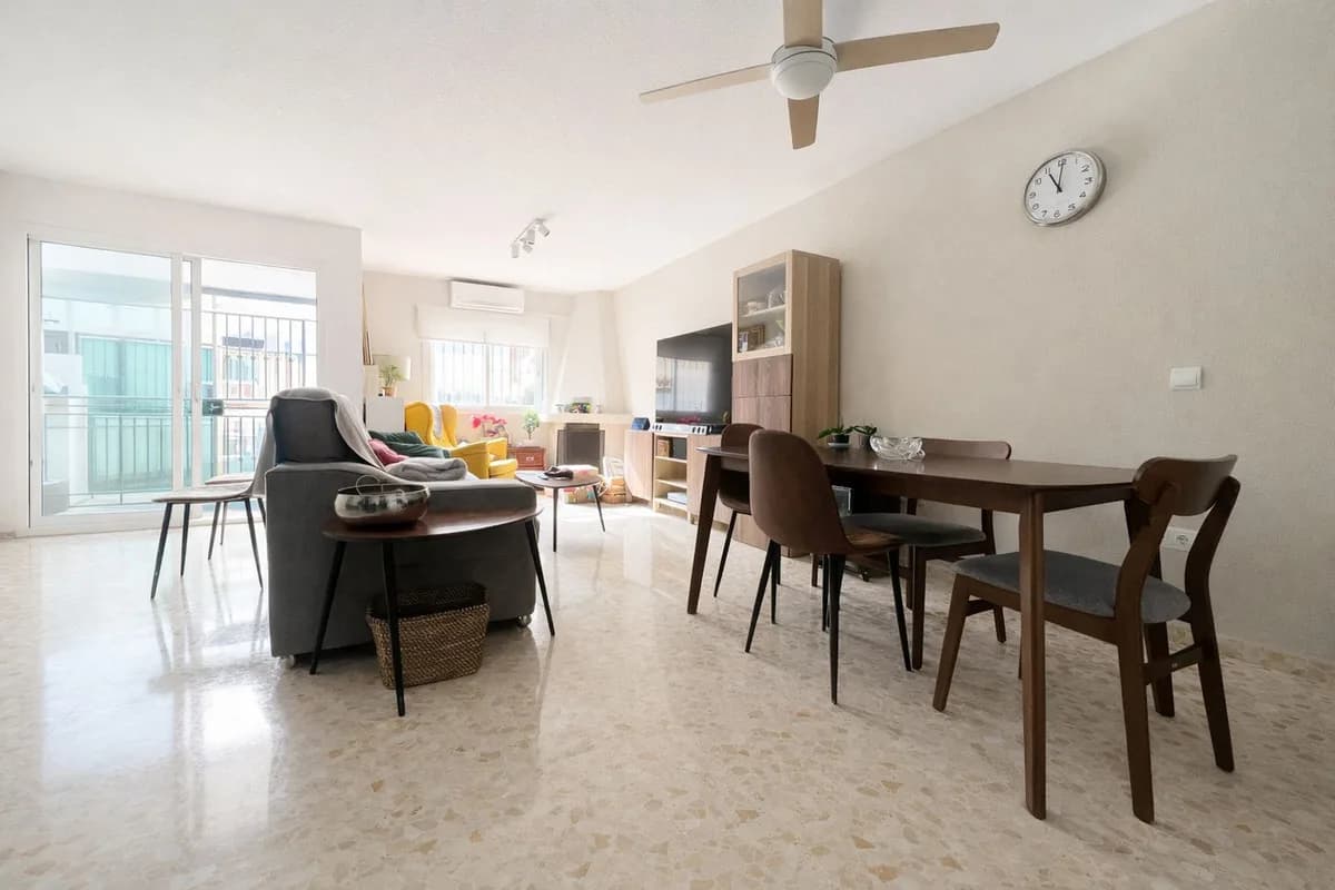 3 Bedroom Townhouse for Sale in Arroyo de la Miel, Málaga - Image 3