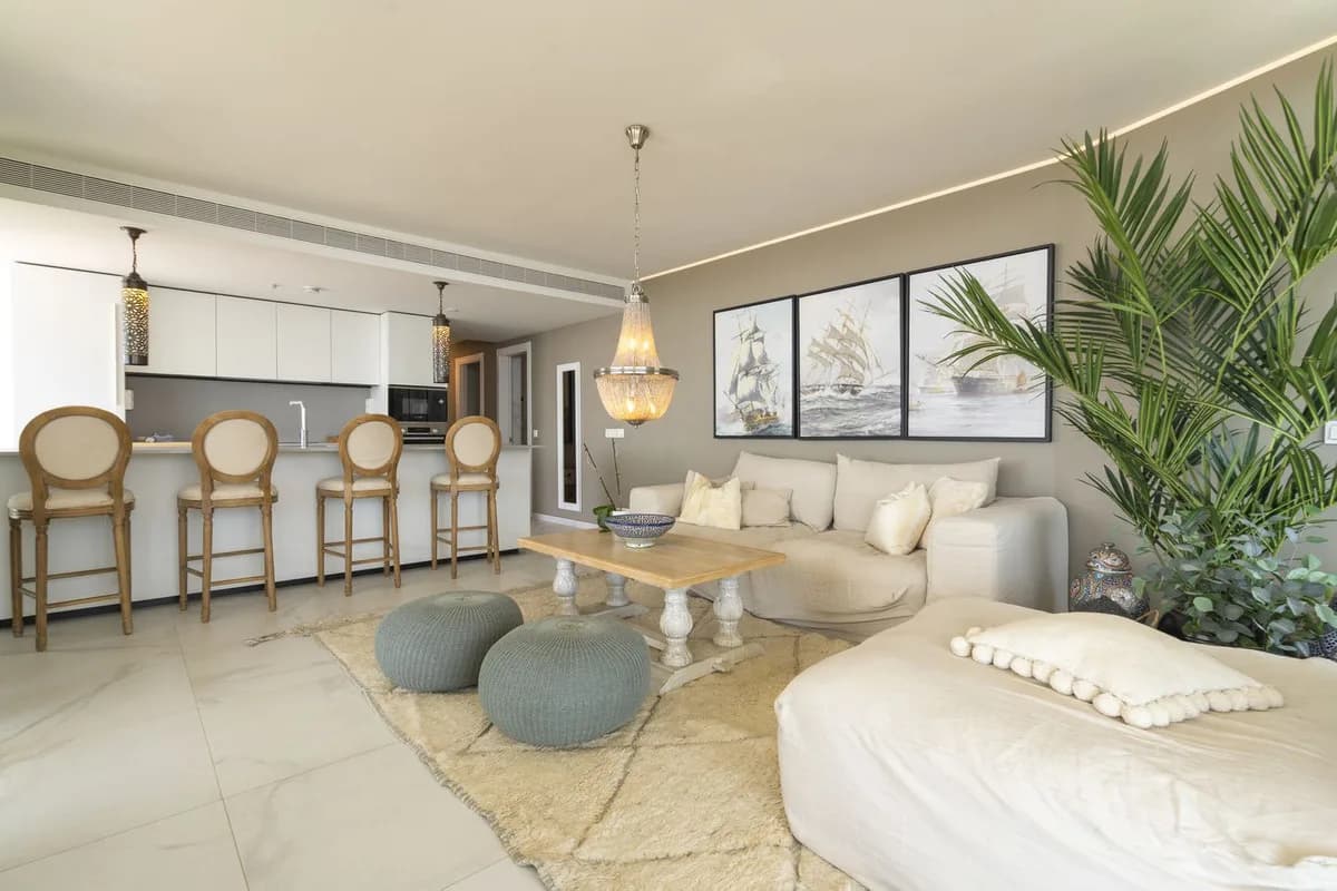 2 Bedroom Penthouse for Sale in Fuengirola, Málaga - Image 9