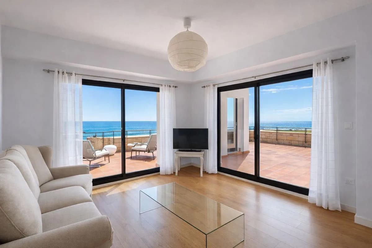 2 Bedroom Ground Floor Apartment for Sale in Casares Playa, Málaga - Image 4