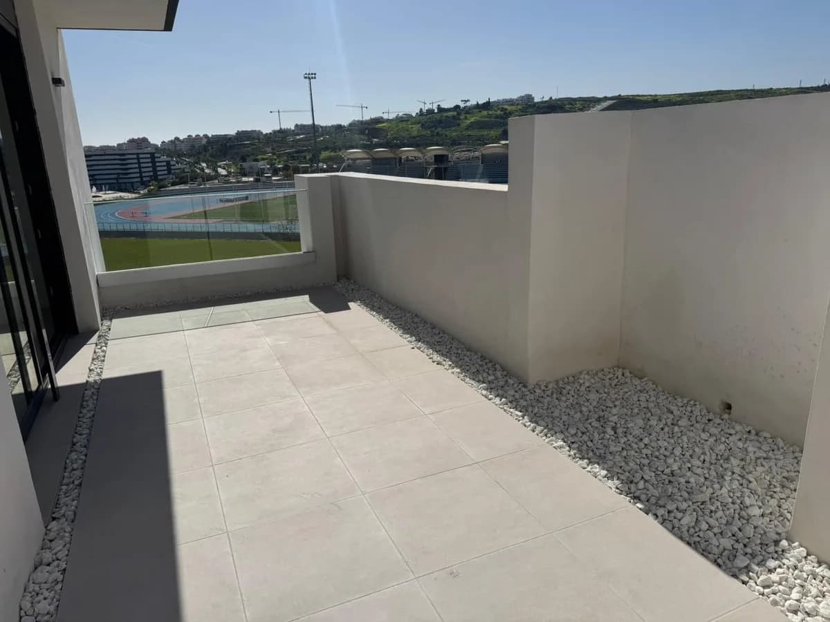 2 Bedroom Penthouse for Sale in Estepona, Málaga