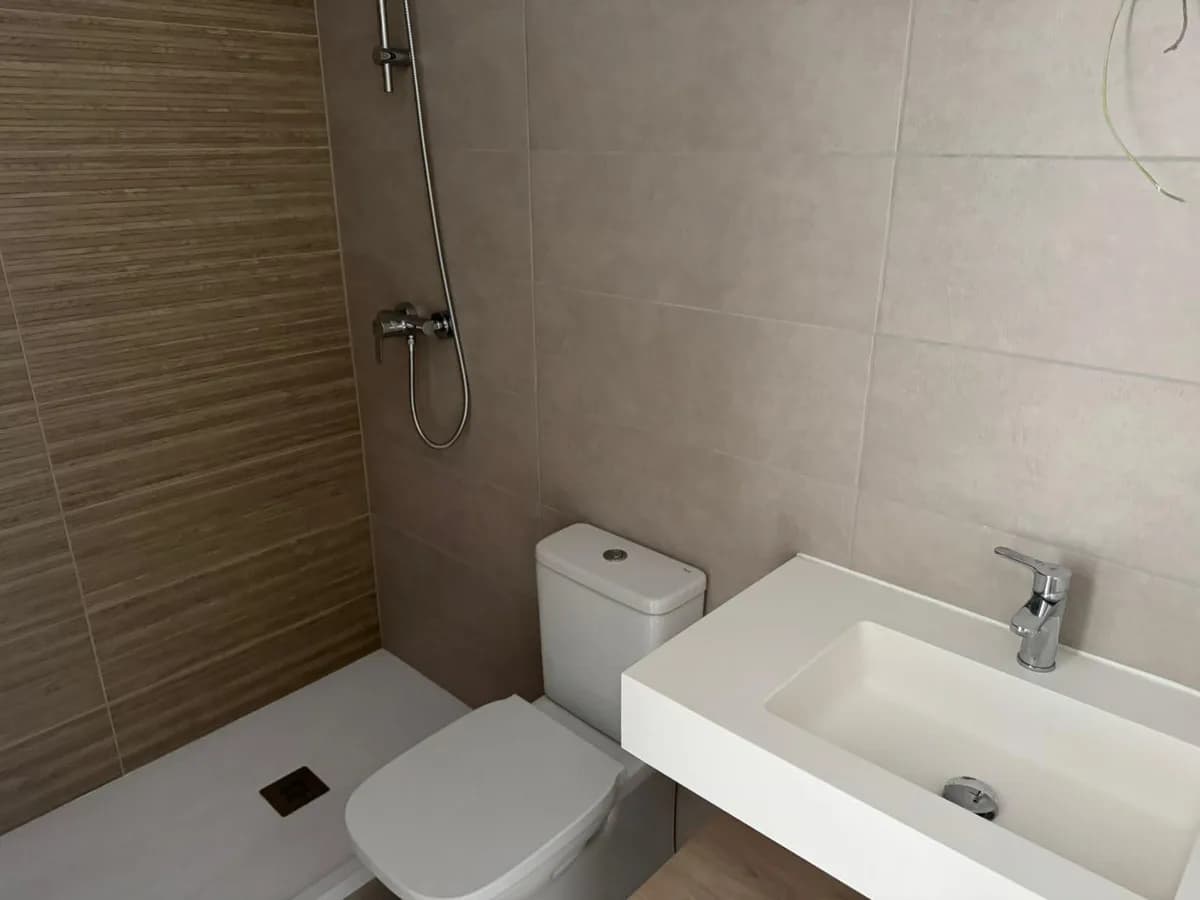 2 Bedroom Penthouse for Sale in Estepona, Málaga - Image 7