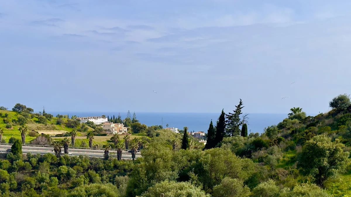 4 Bedroom Detached Villa for Sale in Mijas, Málaga - Image 3