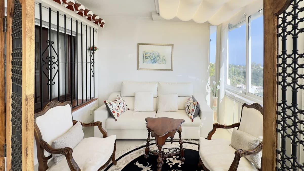 4 Bedroom Detached Villa for Sale in Mijas, Málaga - Image 6