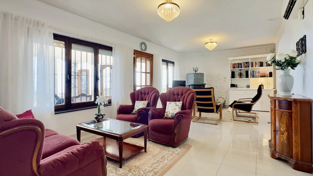 4 Bedroom Detached Villa for Sale in Mijas, Málaga - Image 8