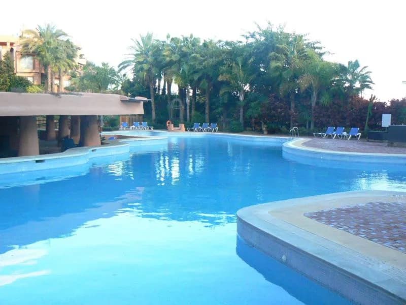 3 Bedroom Penthouse for Sale in Marbella, Málaga