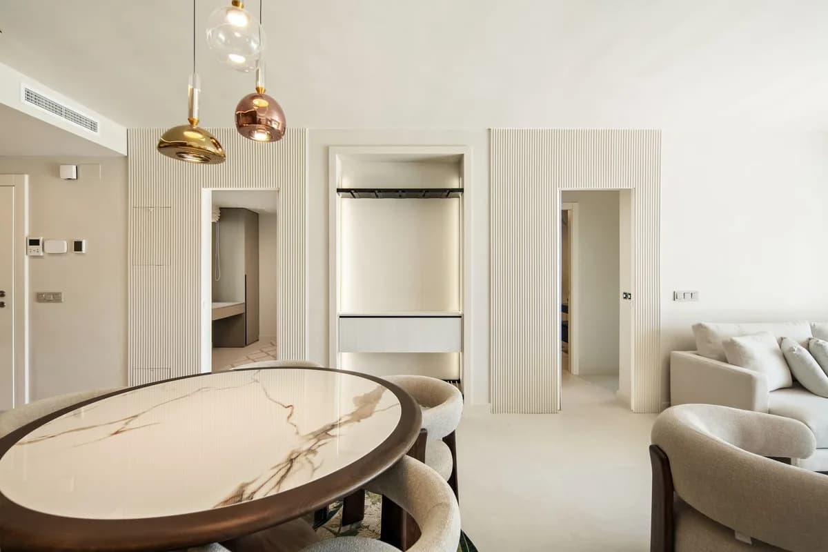3 Bedroom Ground Floor Apartment for Sale in Nueva Andalucía, Málaga - Image 9