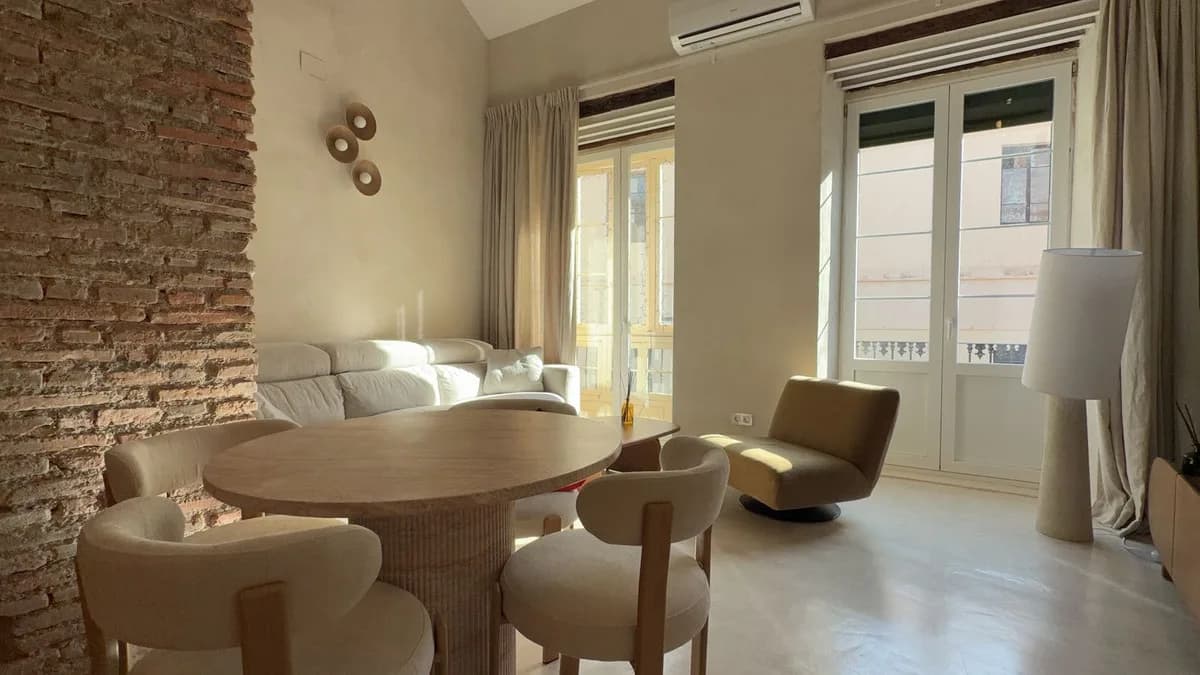 3 Bedroom Duplex for Sale in Centro Histórico, Málaga - Image 7