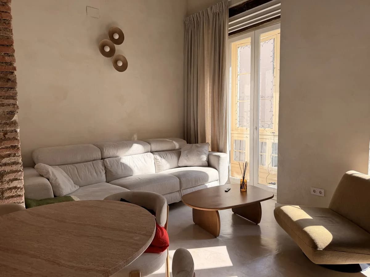 3 Bedroom Duplex for Sale in Centro Histórico, Málaga - Image 9
