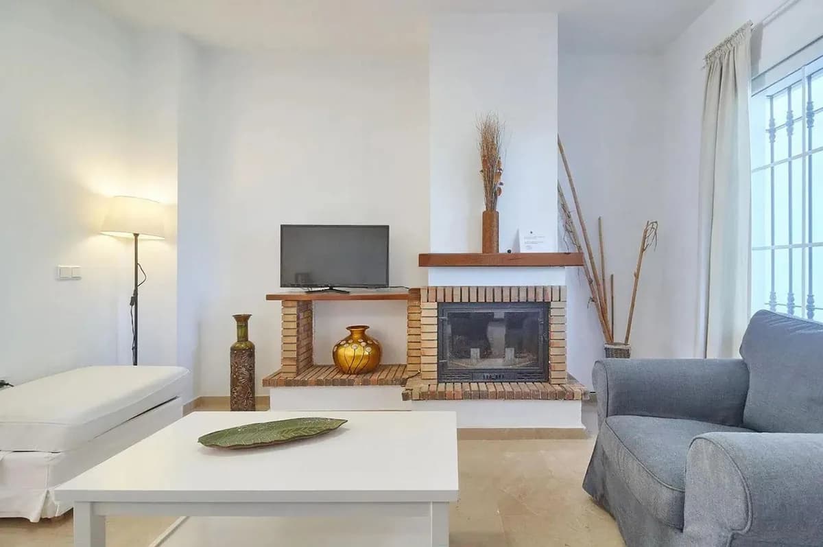3 Bedroom Townhouse for Sale in Lauro Golf, Málaga - Image 4