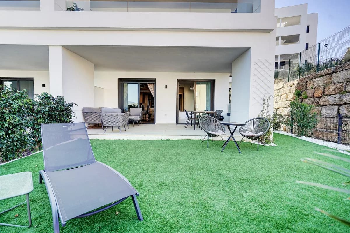 3 Bedroom Ground Floor Apartment for Sale in La Cala de Mijas, Málaga