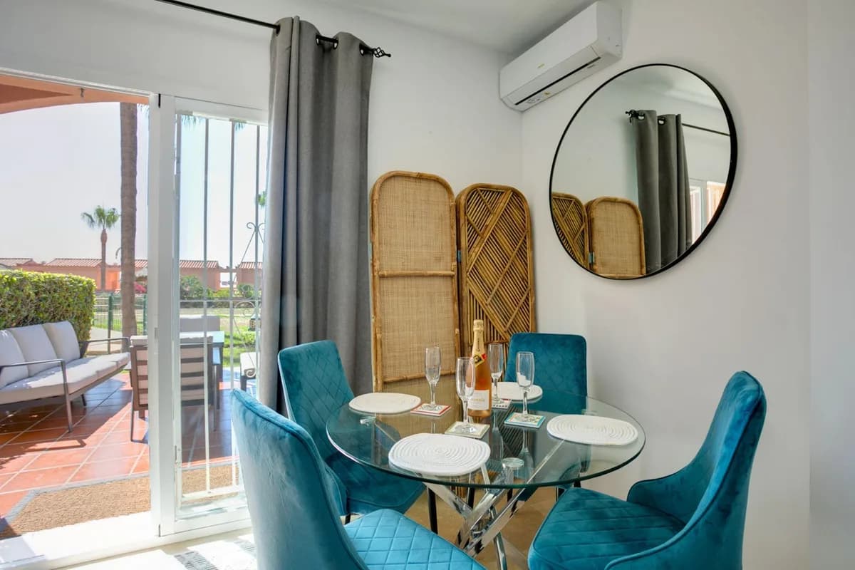 2 Bedroom Ground Floor Apartment for Sale in Estepona, Málaga - Image 7