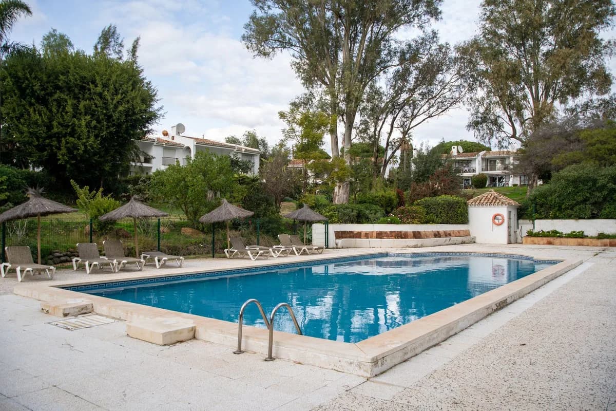 2 Bedroom Townhouse for Sale in Atalaya, Málaga