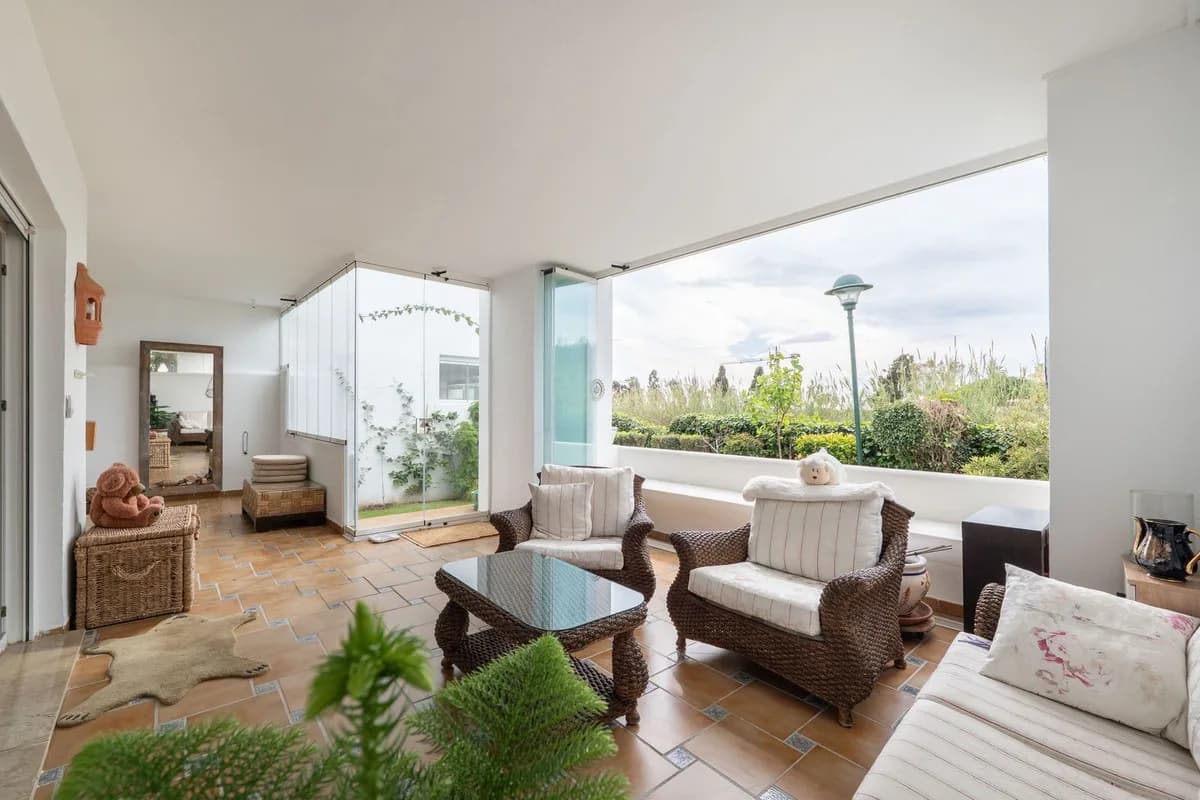 2 Bedroom Ground Floor Apartment for Sale in Los Monteros, Málaga - Image 7