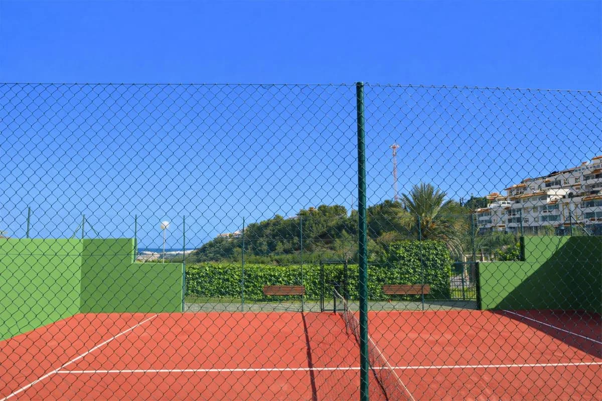 3 Bedroom Penthouse for Sale in Benalmadena, Málaga - Image 8