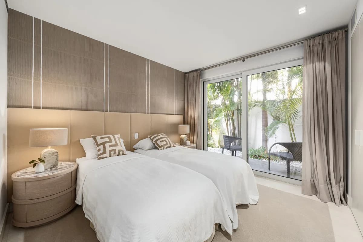 4 Bedroom Detached Villa for Sale in Marbella, Málaga - Image 9