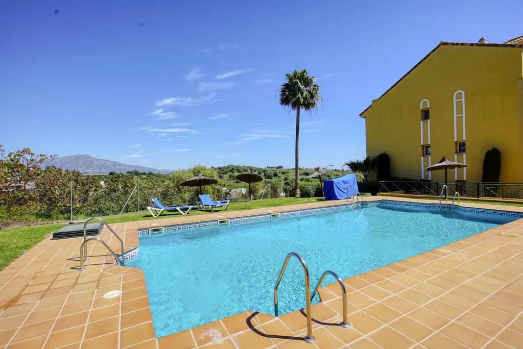 3 Bedroom Penthouse Duplex for Sale in Bel Air, Málaga - Image 3