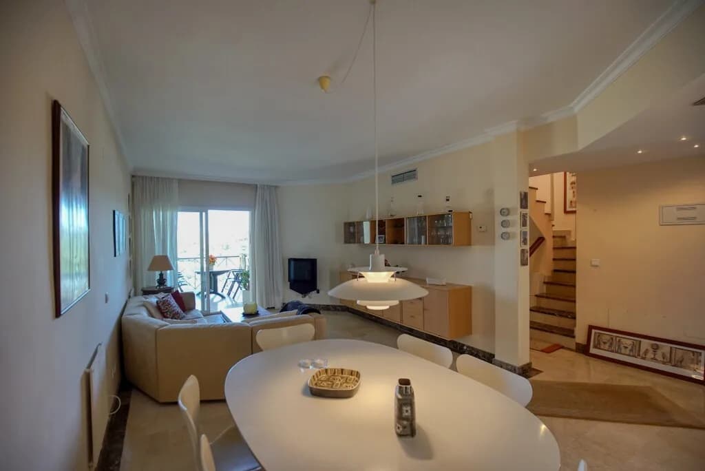 3 Bedroom Penthouse Duplex for Sale in Bel Air, Málaga - Image 5
