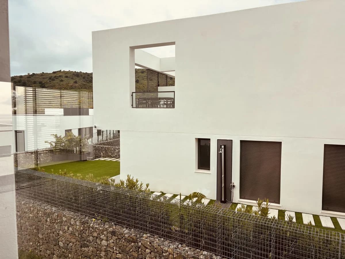 3 Bedroom Semi-Detached House for Sale in Riviera del Sol, Málaga