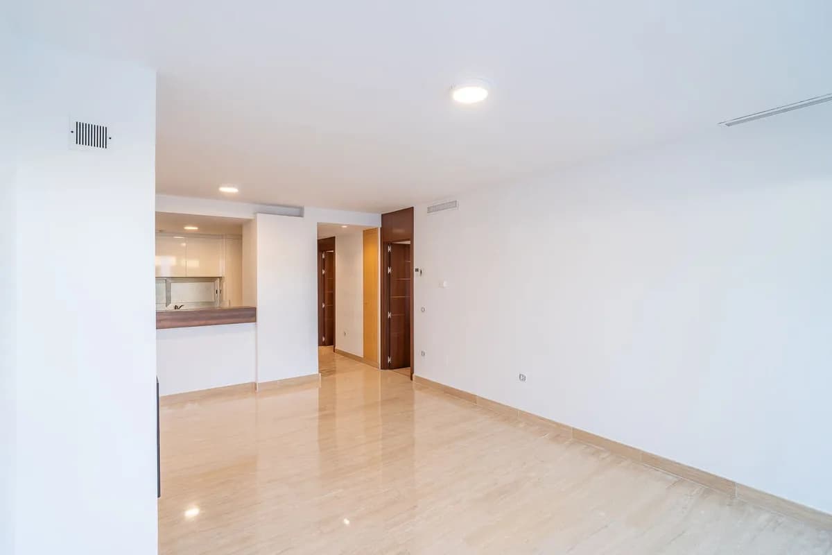 3 Bedroom Ground Floor Apartment for Sale in La Cala de Mijas, Málaga - Image 8