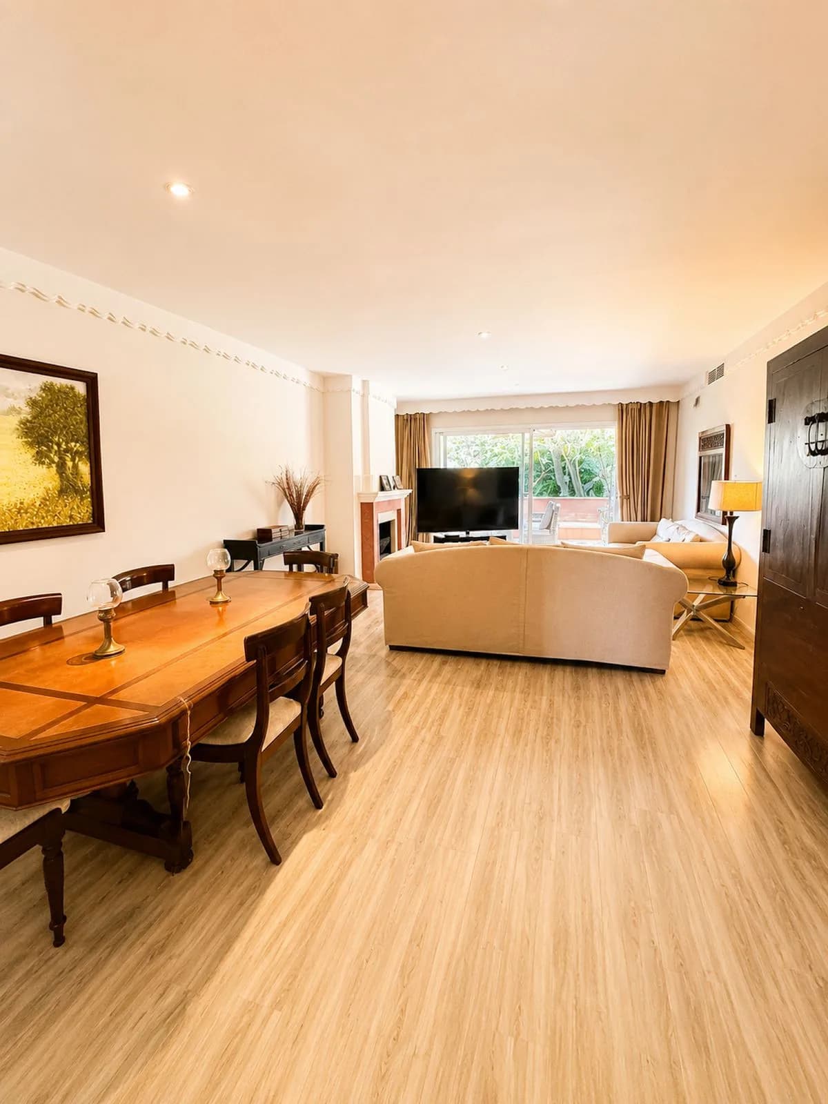 3 Bedroom Middle Floor Apartment for Sale in Guadalmina Baja, Málaga - Image 7