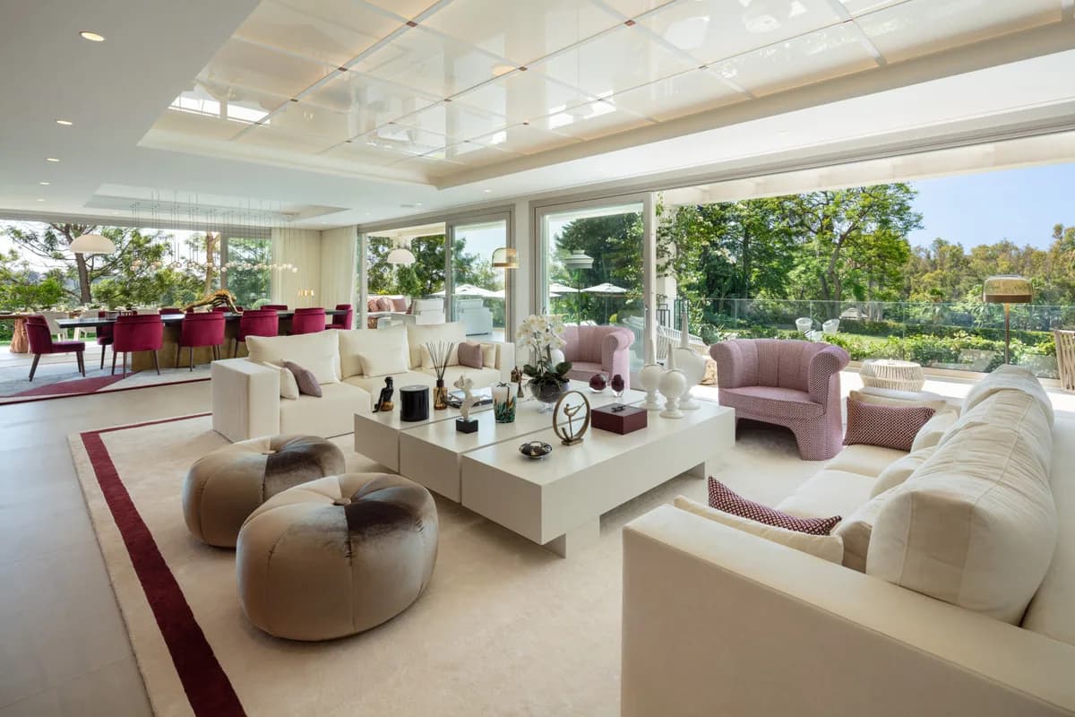 6 Bedroom Detached Villa for Sale in Aloha, Málaga - Image 9