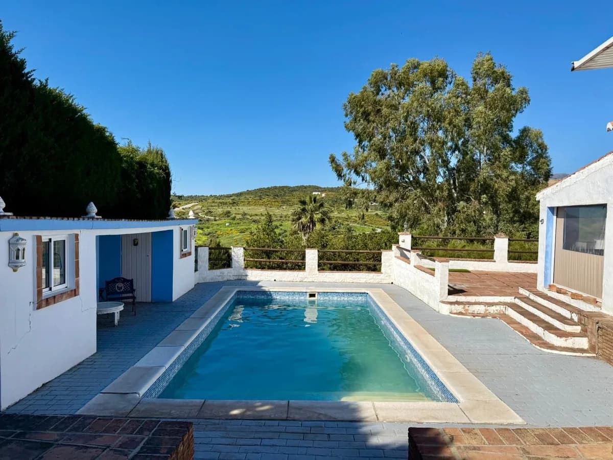 3 Bedroom Detached Villa for Sale in Valle Romano, Málaga - Image 4