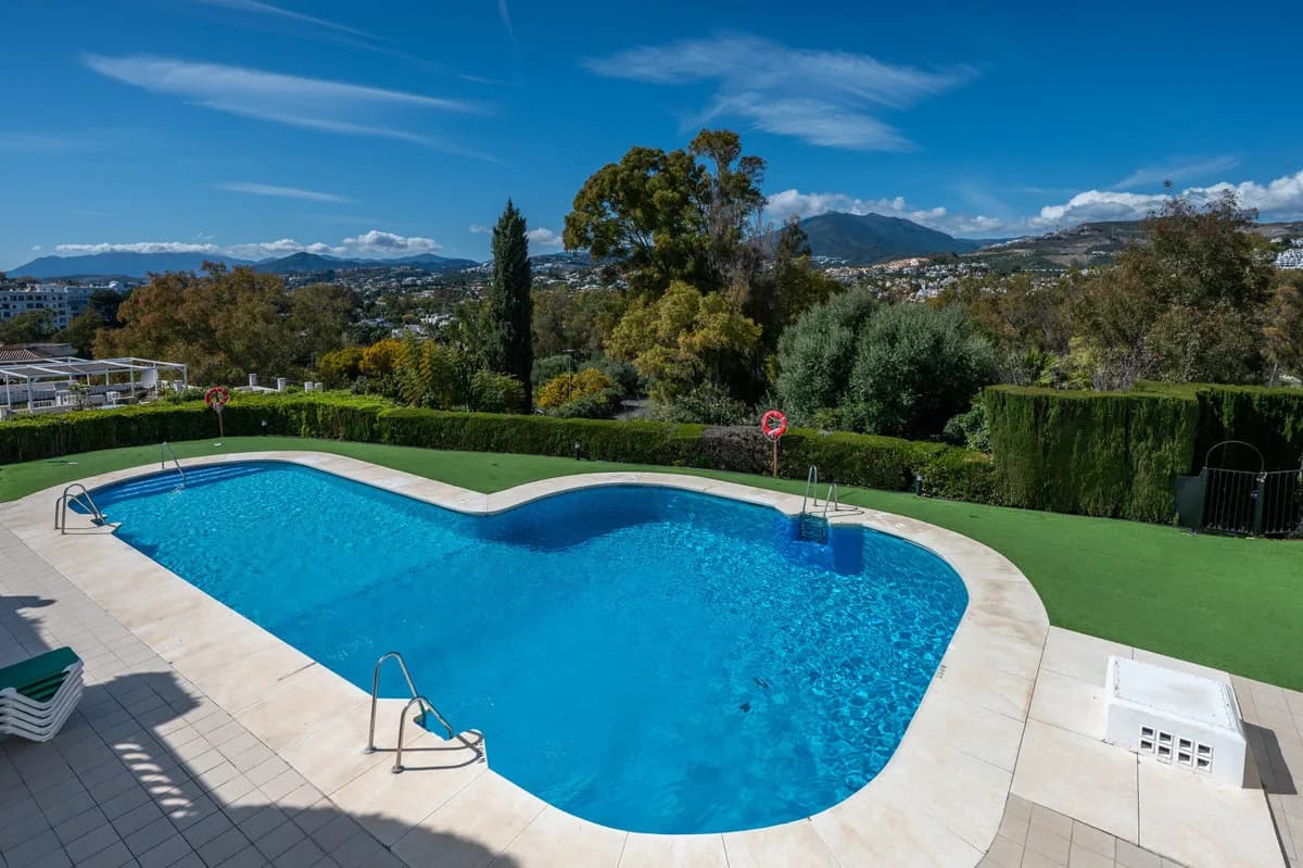 3 Bedroom Townhouse for Sale in Nueva Andalucía, Málaga - Image 5