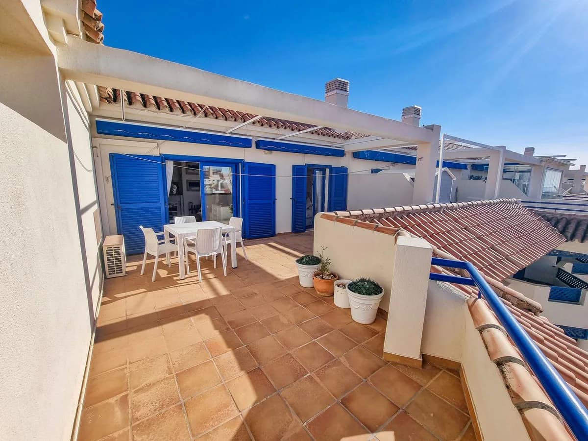 1 Bedroom Penthouse for Sale in San Luis de Sabinillas, Málaga - Image 6
