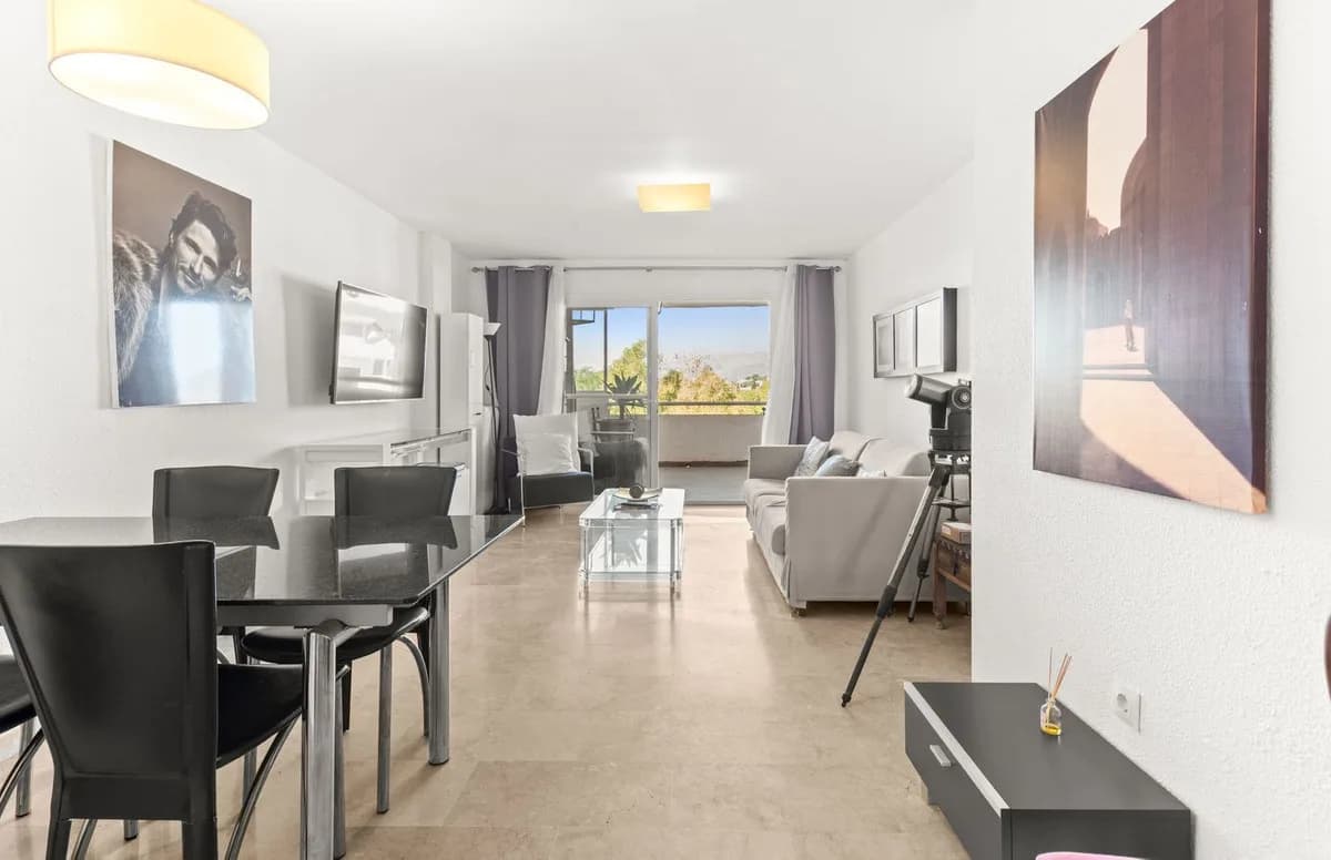 2 Bedroom Penthouse for Sale in Atalaya, Málaga - Image 4