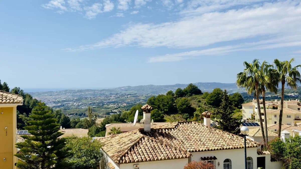 3 Bedroom Townhouse for Sale in Mijas, Málaga - Image 3