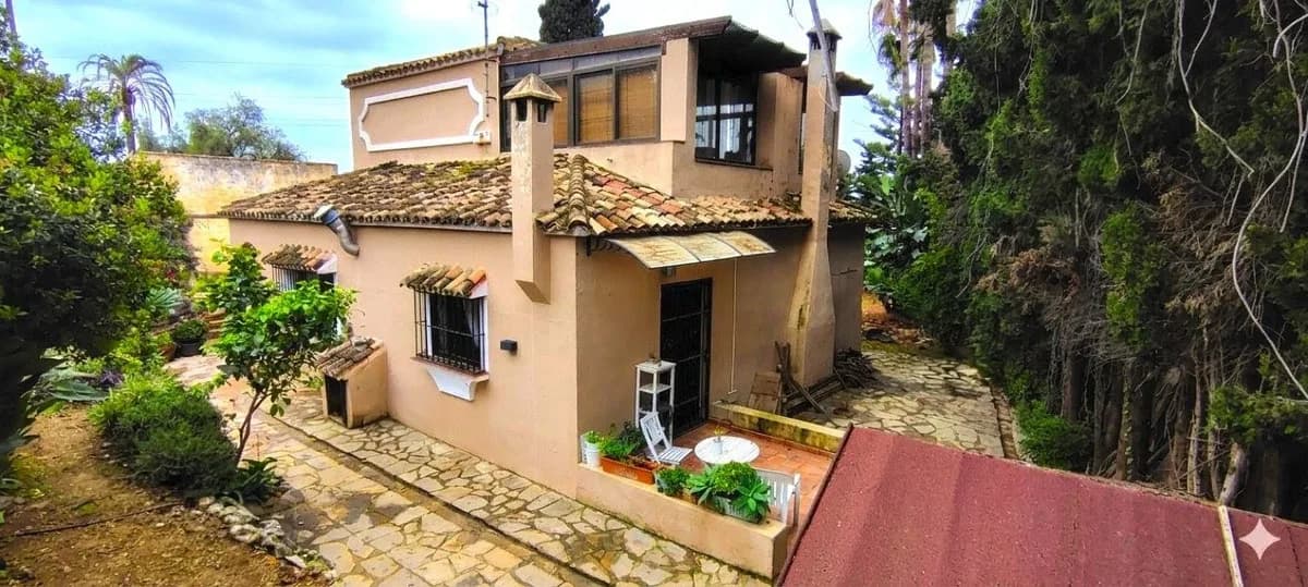 3 Bedroom Detached Villa for Sale in Río Real, Málaga
