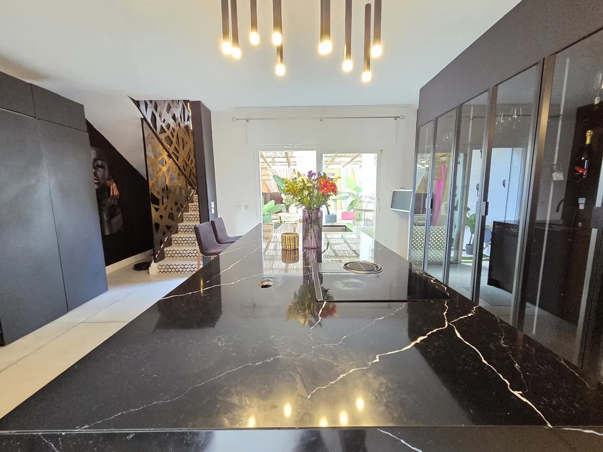 2 Bedroom Townhouse for Sale in Nueva Andalucía, Málaga - Image 8