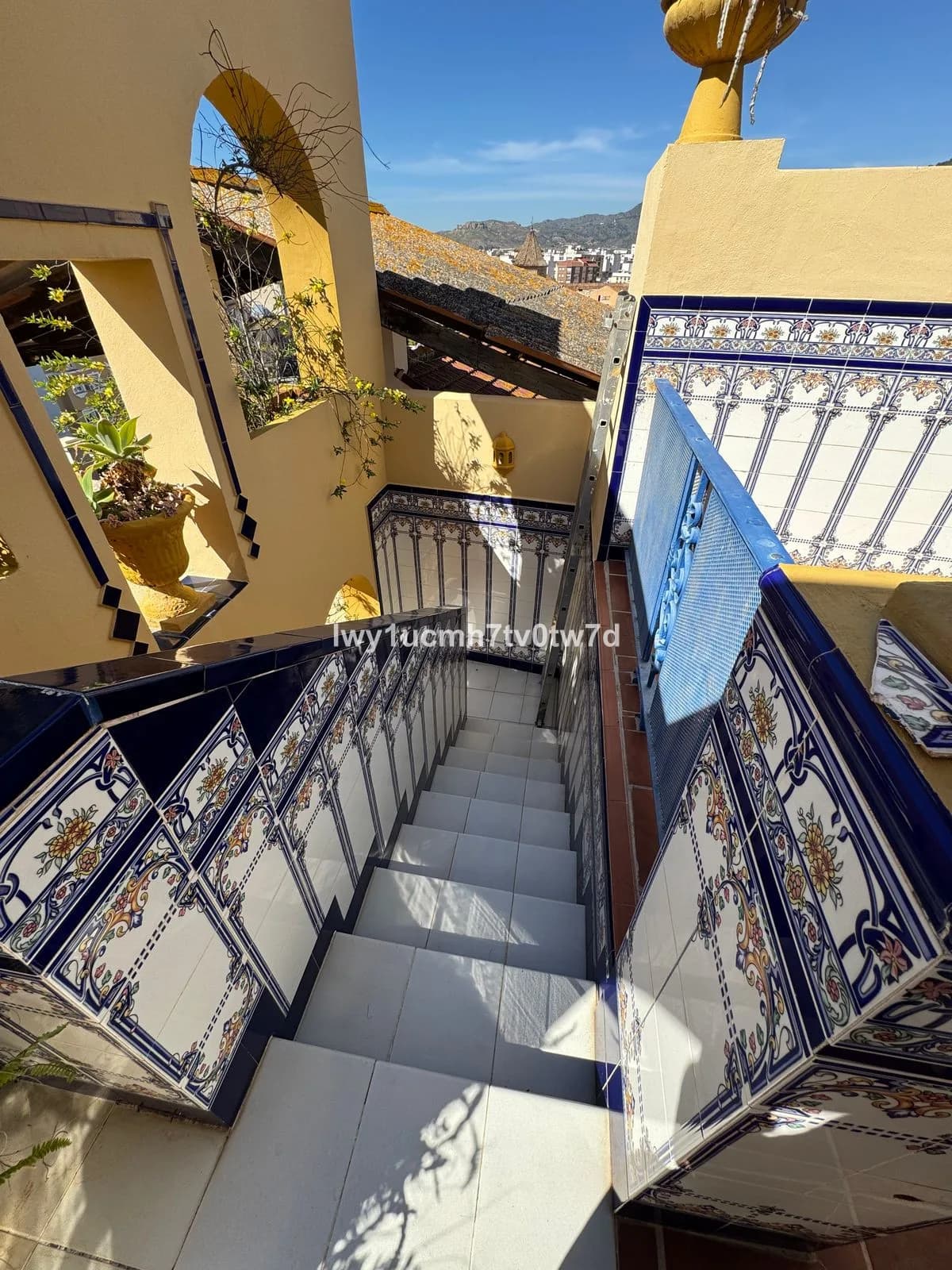 5 Bedroom Townhouse for Sale in Malagueta, Málaga - Image 7