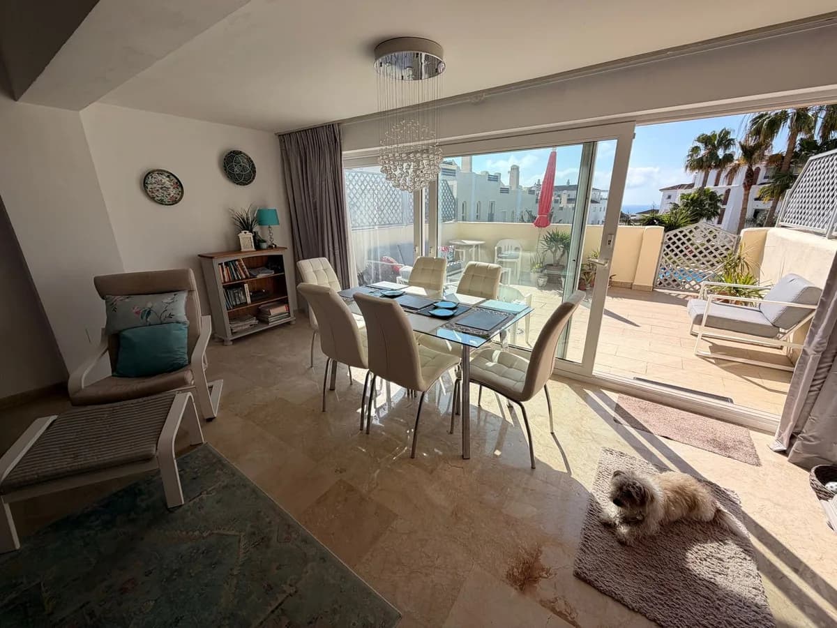 4 Bedroom Townhouse for Sale in Calahonda, Málaga - Image 2