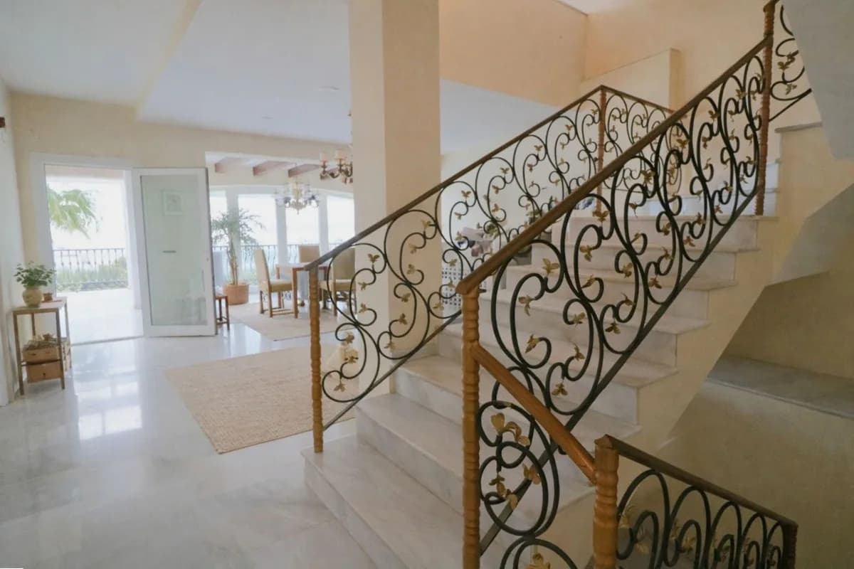 4 Bedroom Townhouse for Sale in Mijas, Málaga - Image 7