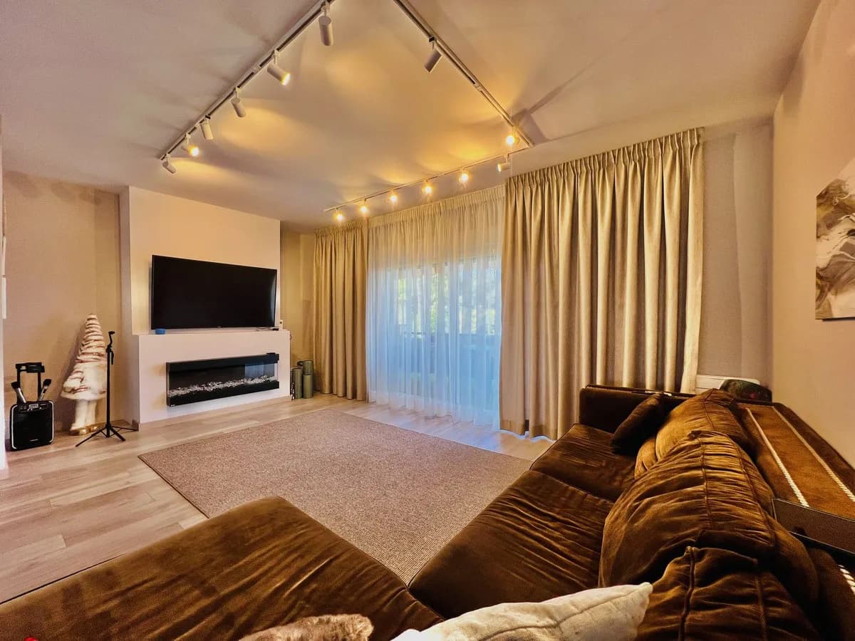 3 Bedroom Townhouse for Sale in Atalaya, Málaga - Image 6