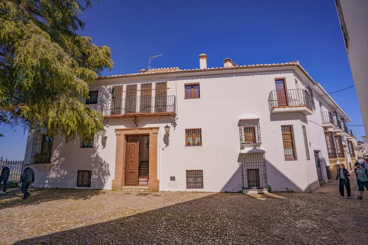 3 Bedroom Ground Floor Apartment for Sale in Ronda, Málaga - Image 3