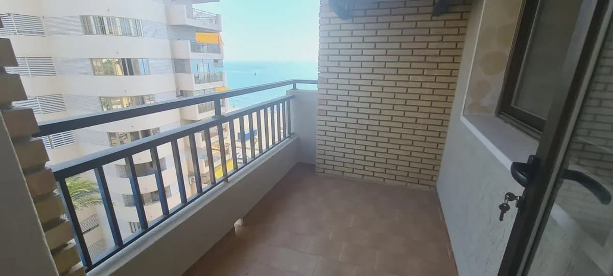 1 Bedroom Penthouse for Sale in Los Boliches, Málaga - Image 3