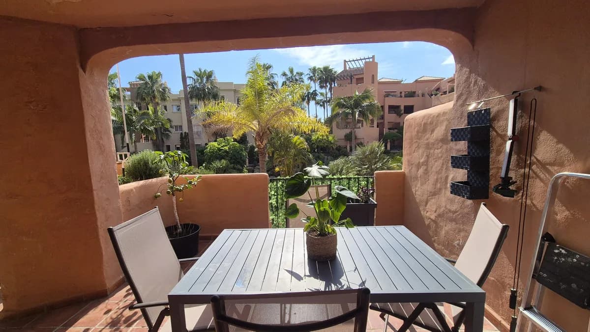 2 Bedroom Ground Floor Apartment for Sale in Los Flamingos, Málaga - Image 5