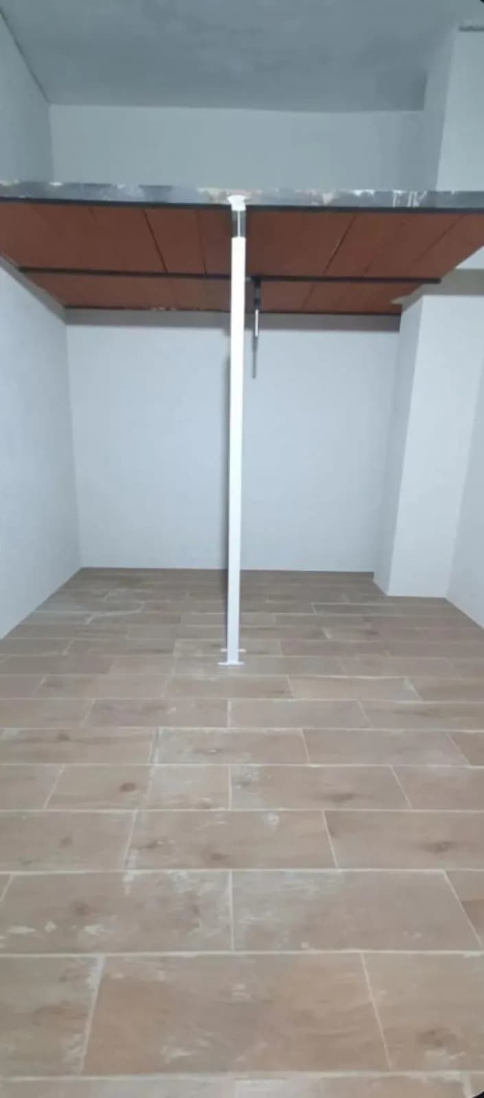 3 Bedroom Ground Floor Apartment for Sale in Estepona, Málaga - Image 8