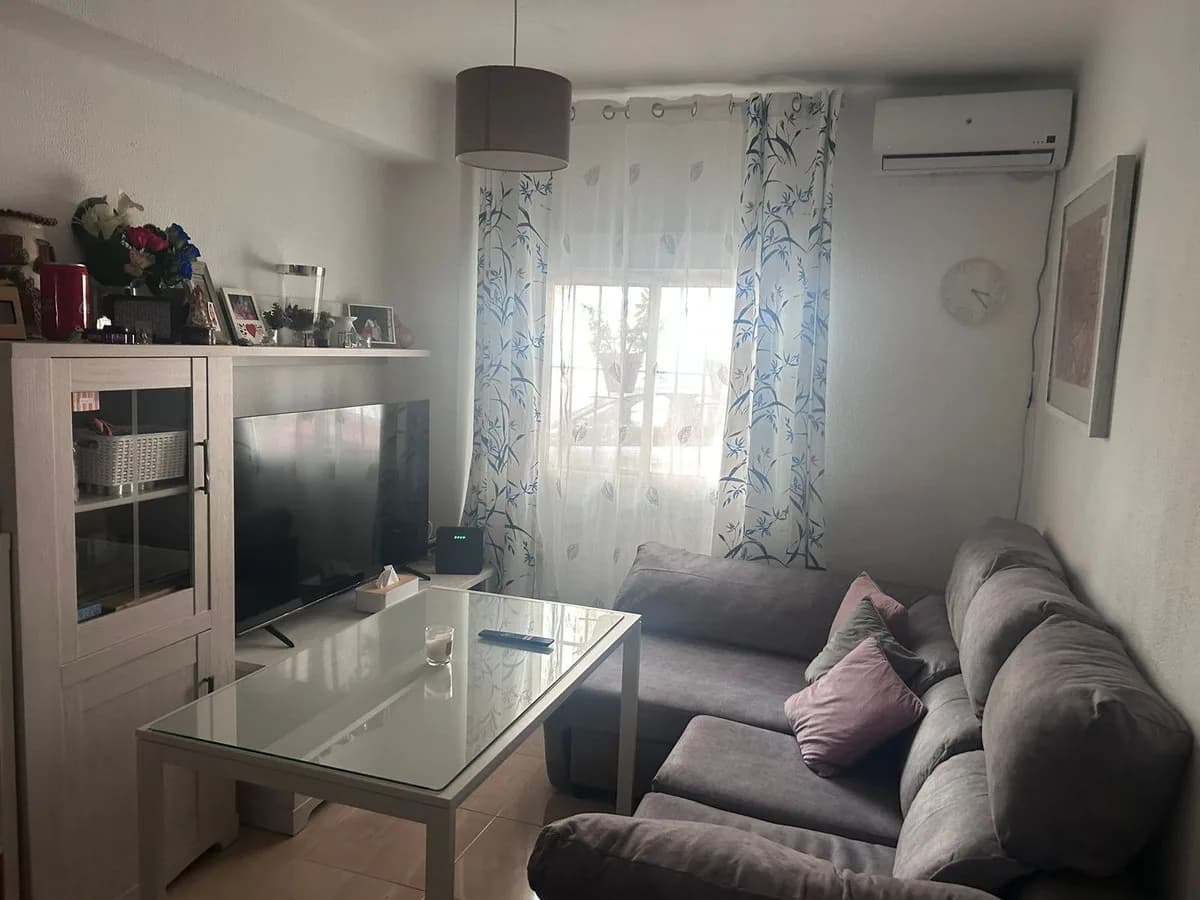2 Bedroom Ground Floor Apartment for Sale in Estepona, Málaga - Image 5