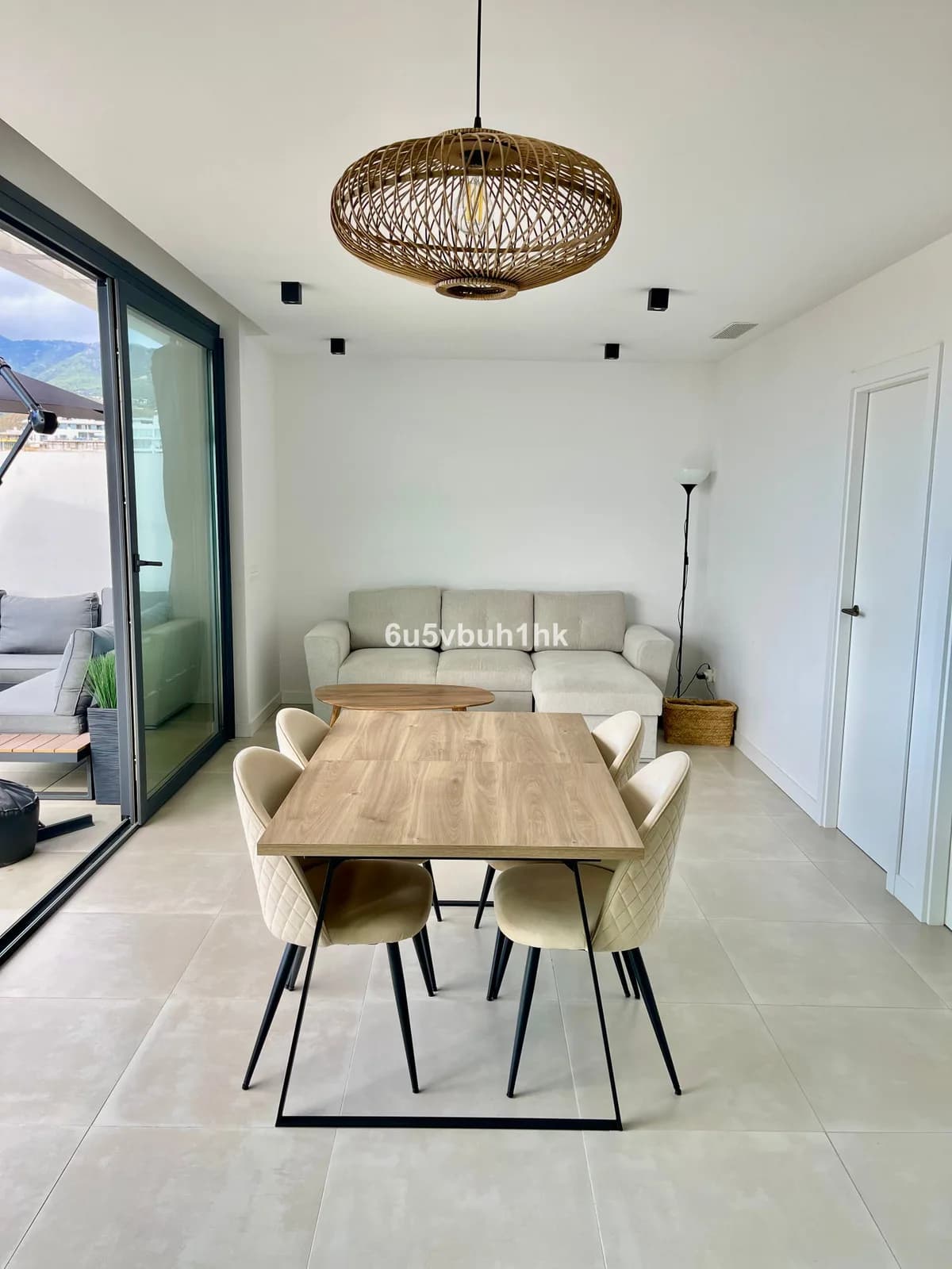 2 Bedroom Penthouse for Sale in Fuengirola, Málaga - Image 8