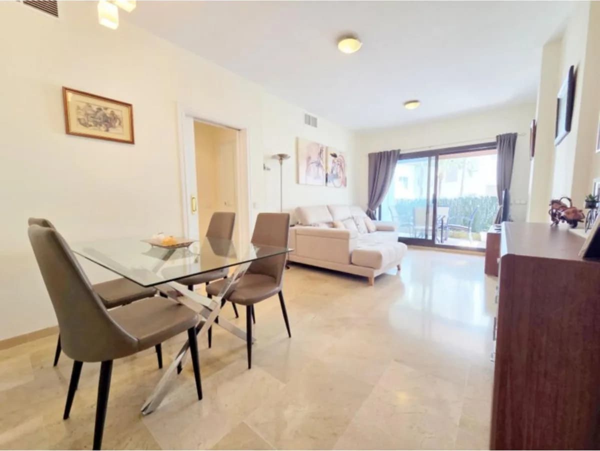 2 Bedroom Ground Floor Apartment for Sale in La Duquesa, Málaga - Image 3
