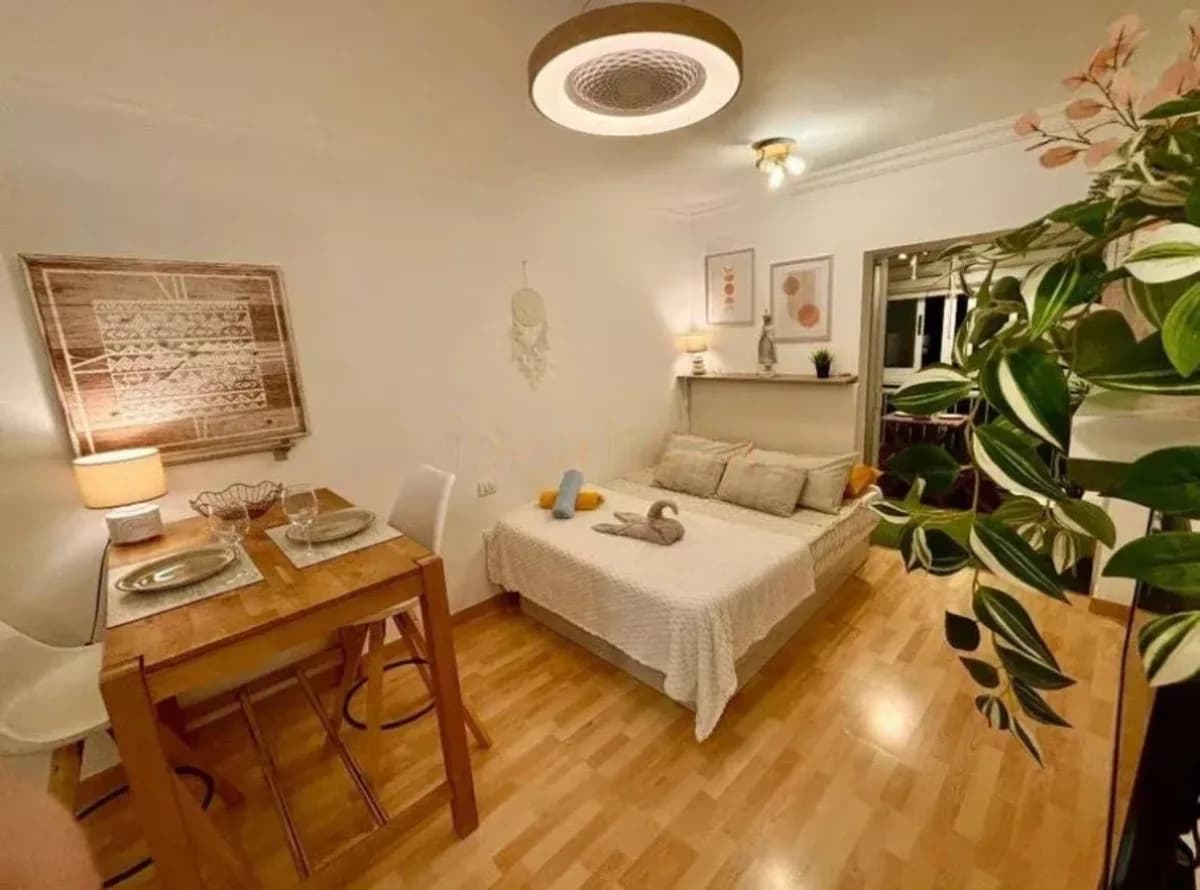 Ground Floor Studio for Sale in Estepona, Málaga - Image 8