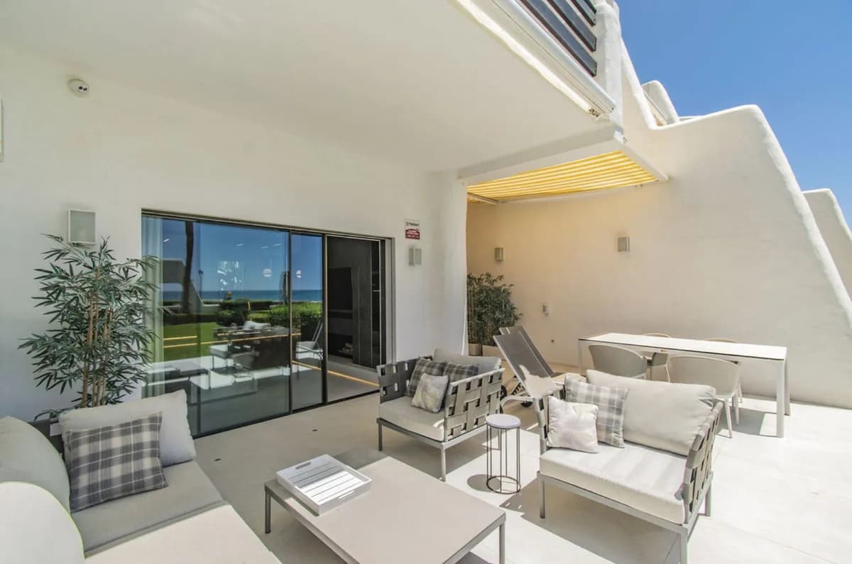 4 Bedroom Townhouse for Sale in Puerto Banús, Málaga - Image 6